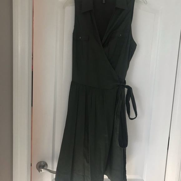White House Black Market Dresses & Skirts - Ladies Olive Green wrap dress worn once White House Black Market Dresses & Skirts - Ladies Olive Green wrap dress worn once